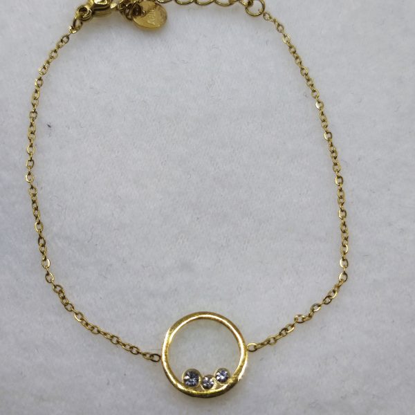 Bracelet en acier inoxydable avec trois strass au centre