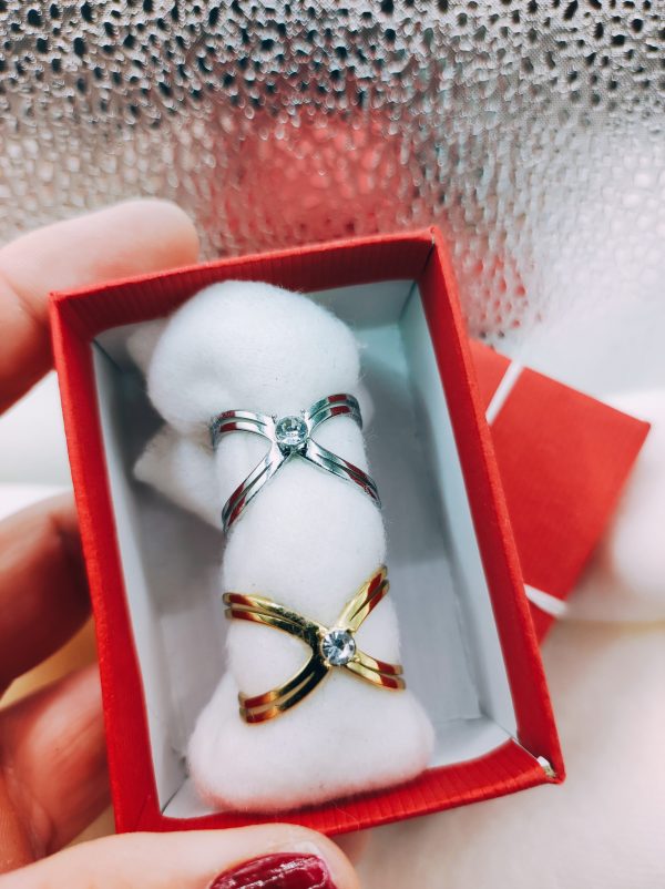 Bague en acier inoxydable avec strass