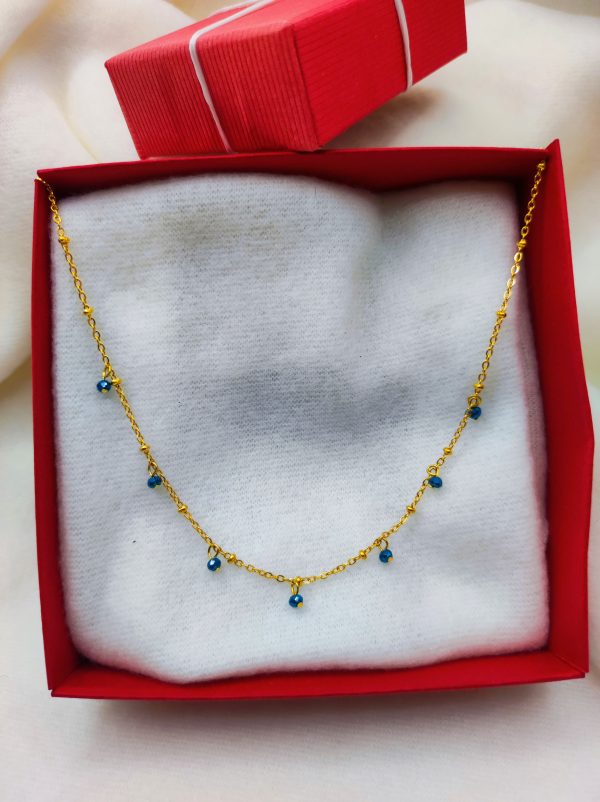 Collier en acier inoxydable avec perles bleu