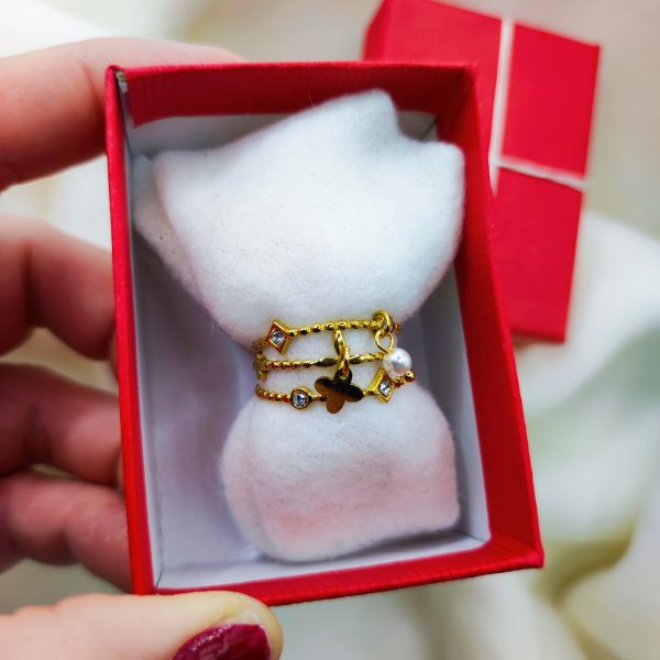 Bague en acier inoxydable avec breloques