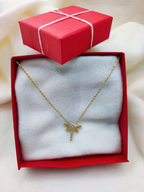 Collier en acier inoxydable doré avec strass